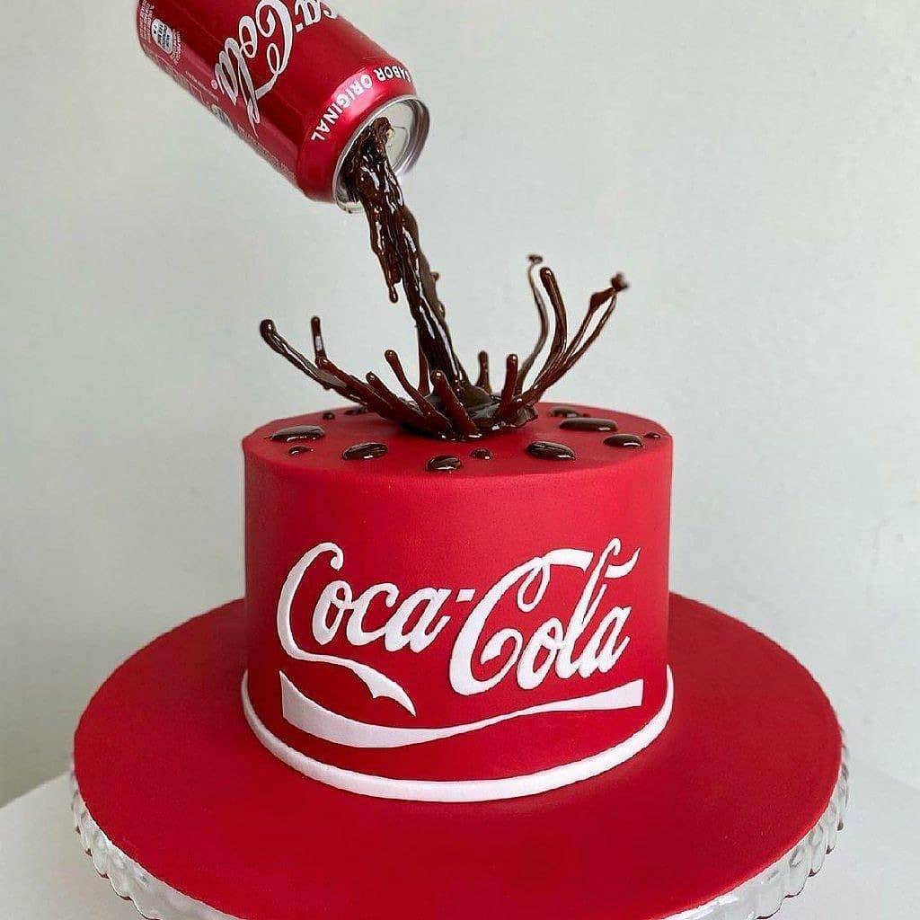 Bolo Tema Coca Cola: 49 Ideias para Celebrações com Estilo - Insights Total